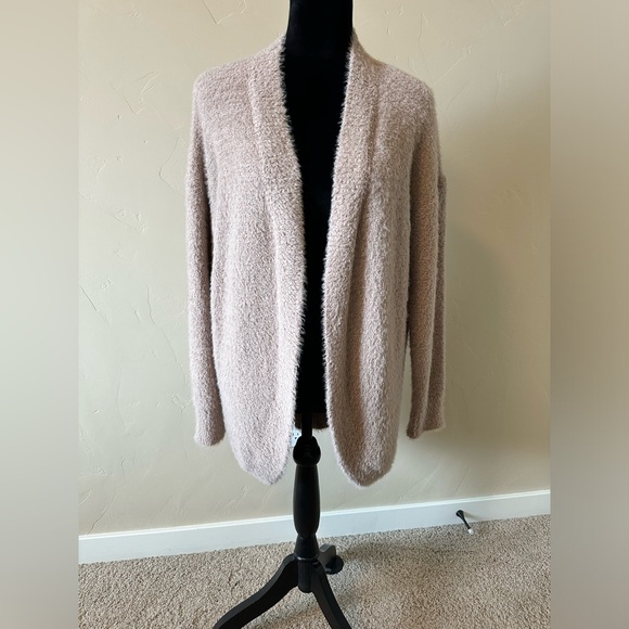 Altar'd State Sweaters - NWOT alter’d state medium sweater